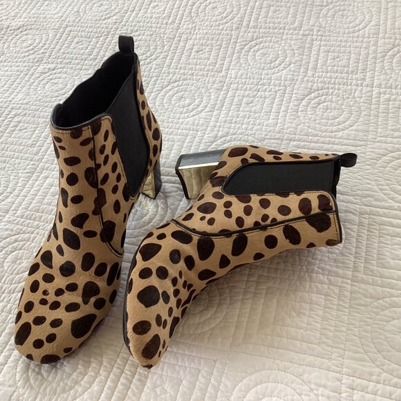 Isaac Mizrahi Cheetah Print Ankle Boots Size 8.5 Block Heels calf hair - Picture 2 of 11